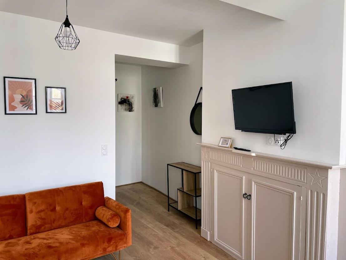 Apartment Le Colore- T2 Confortable Avec Vue Sur Nérac